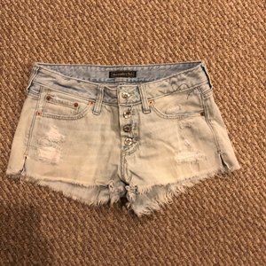 Abercrombie & Fitch boyfriend shorts